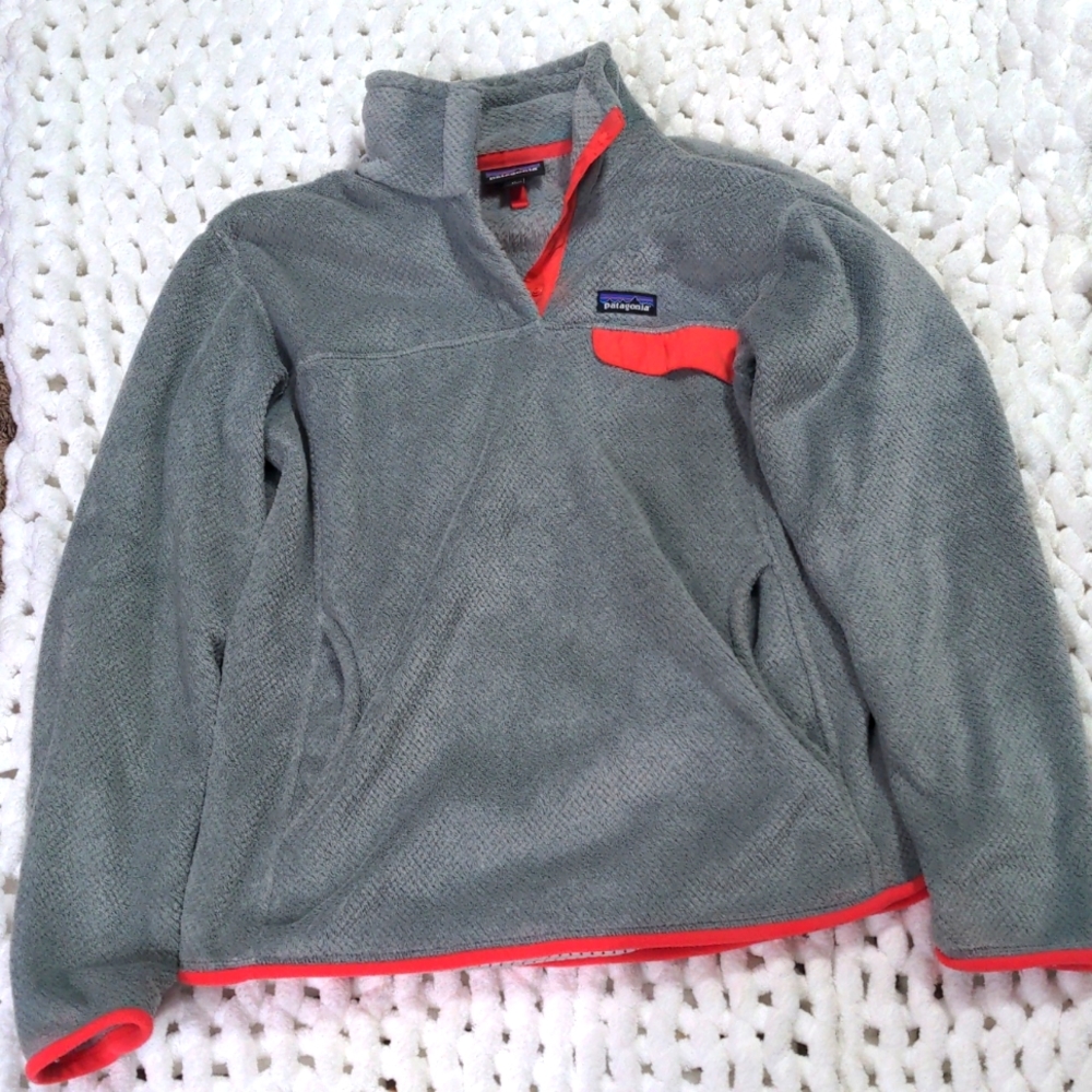 Patagonia pullover gray and coral XL